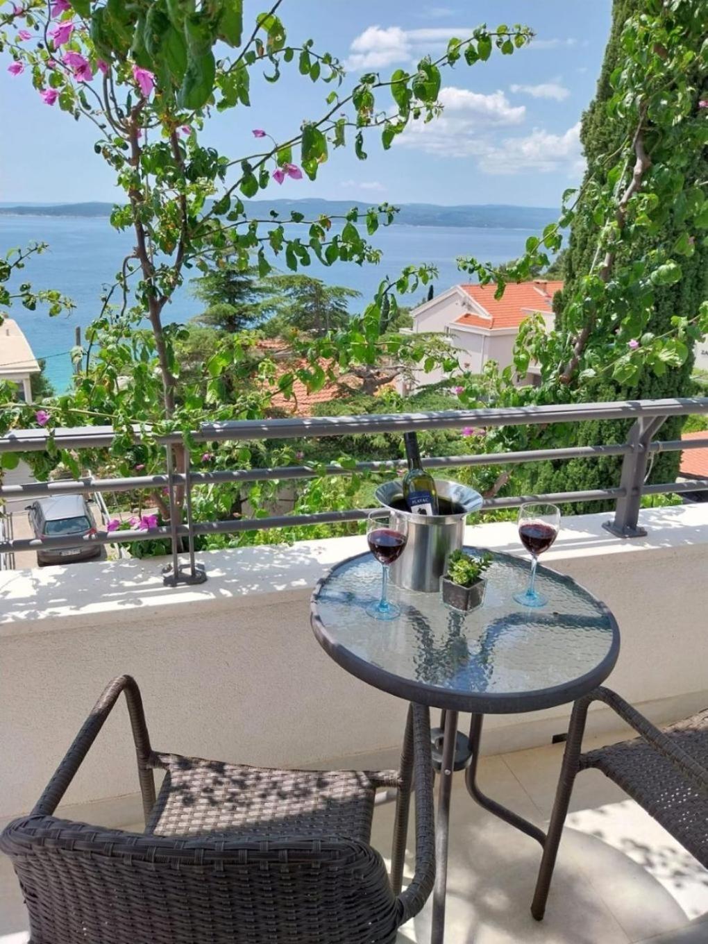 Apartments Josip บาชกาโวดา ภายนอก รูปภาพ